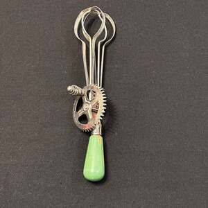Vintage A&J Hand Egg Beater Mixer Green Wood Handle Patented 1923 USA